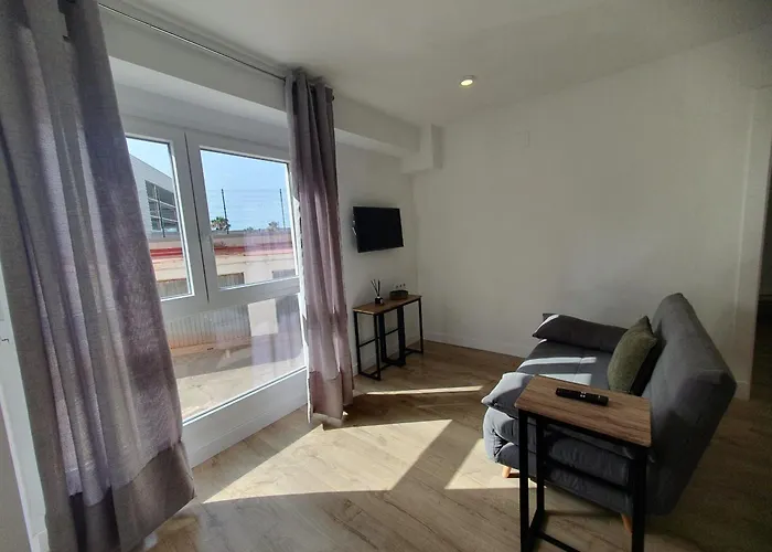 Aventurero Apartment By Cadiz4Rentals